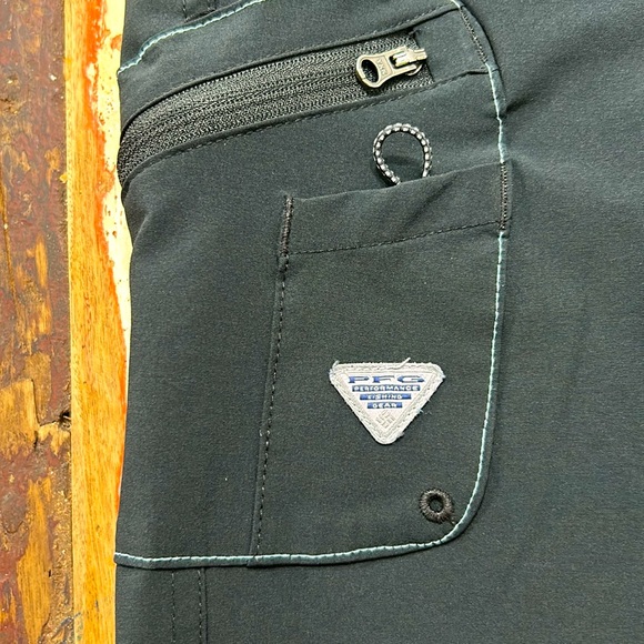 Boys youth Columbia PFG swim trunks - Picture 2 of 7